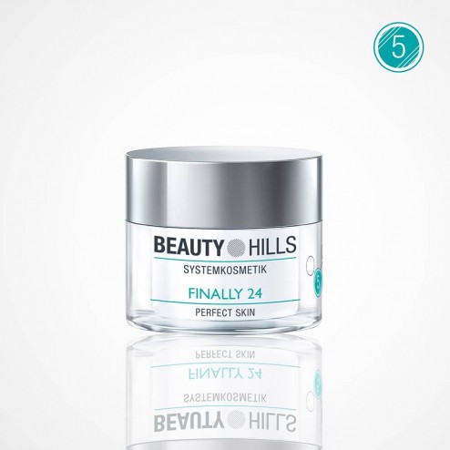 Beauty-Hills-Finally-24