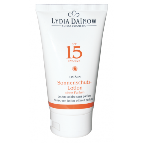 Lydia-Dainow-Daisun-Sonnenschutz-Lotion-15